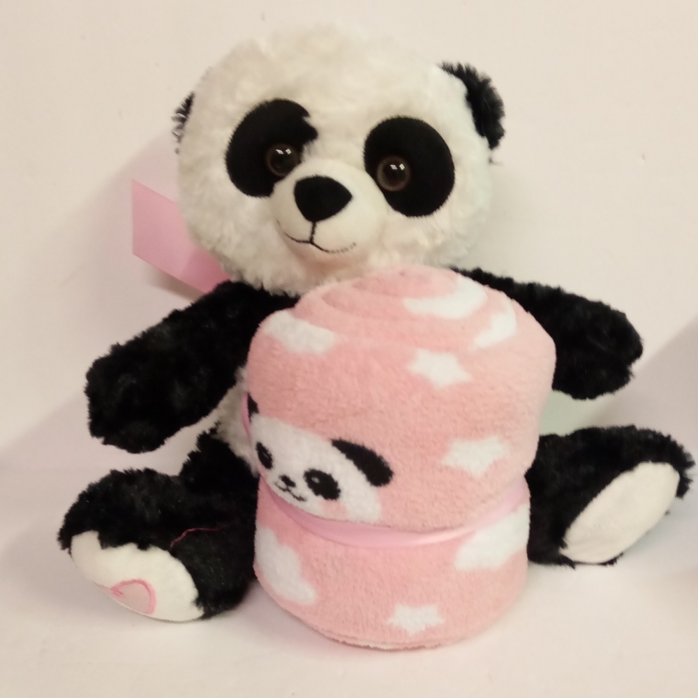Valentine Panda Bear with Throw Blanket 💕. NWOT